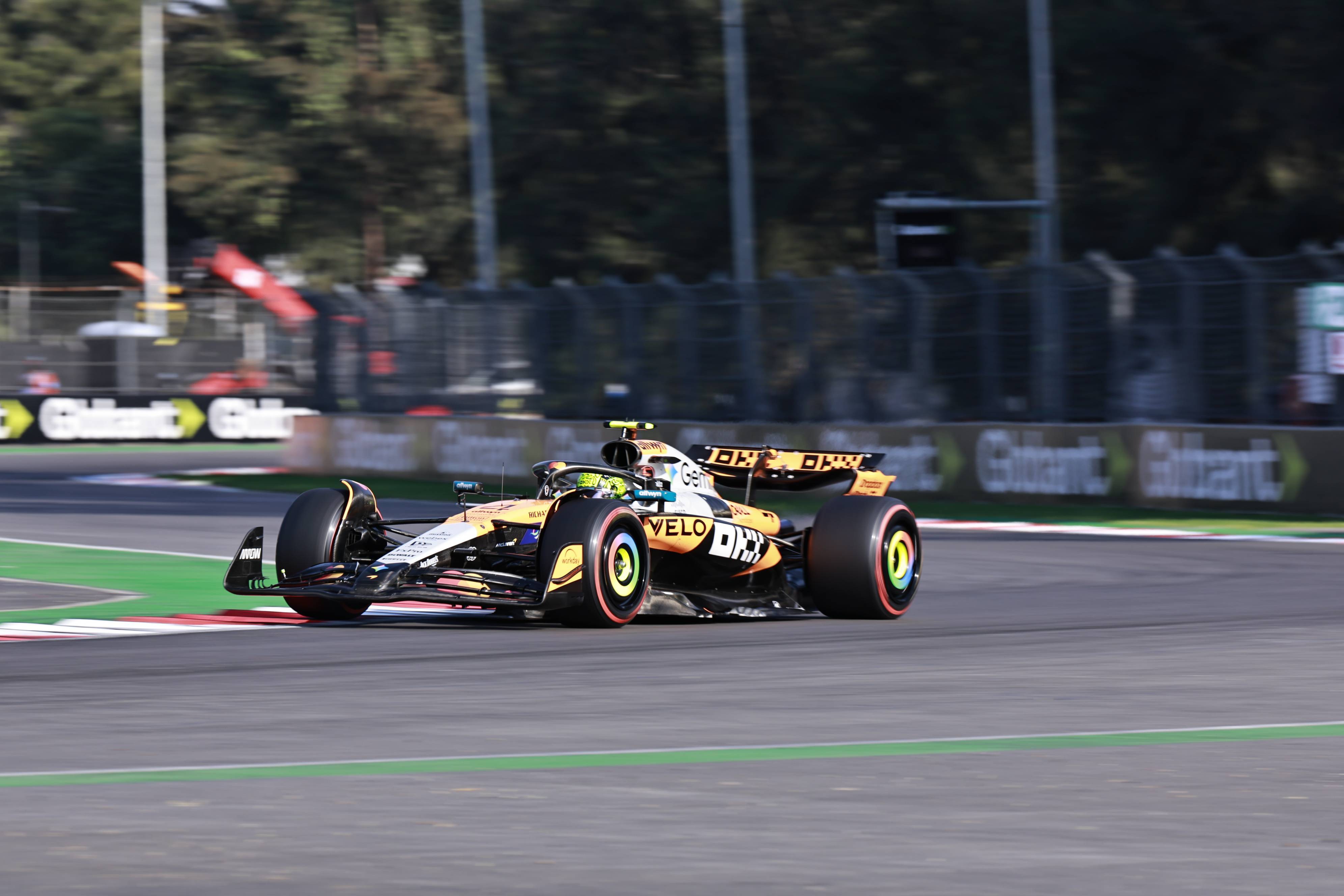 pg电子模拟器试玩在线-包含红牛车队横扫索伯车队，诺里斯状态火热的词条