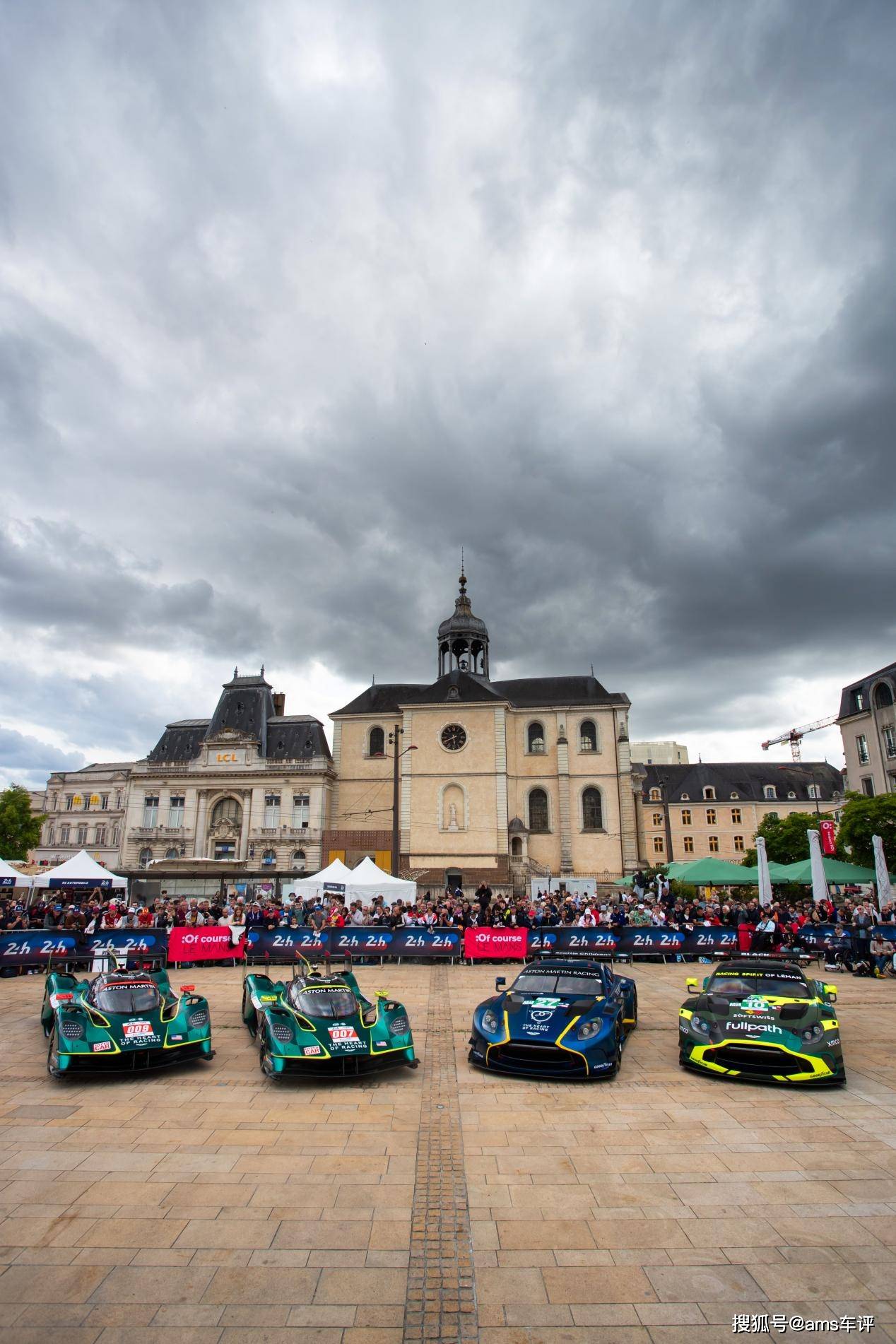 pg电子官网-阿斯顿马丁鏖战迈凯伦，塞恩斯统治全场