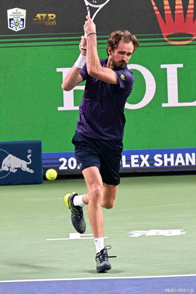温网完胜澳网，梅德韦杰夫状态火热