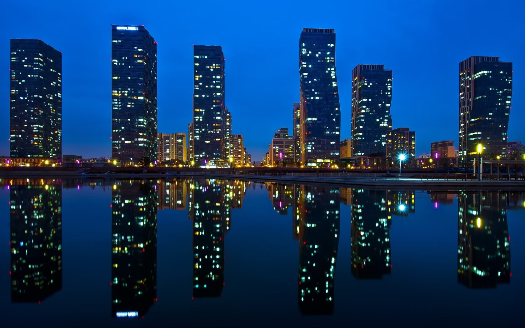 -欧冠淘汰赛之夜，迪巴拉的全场统治秀