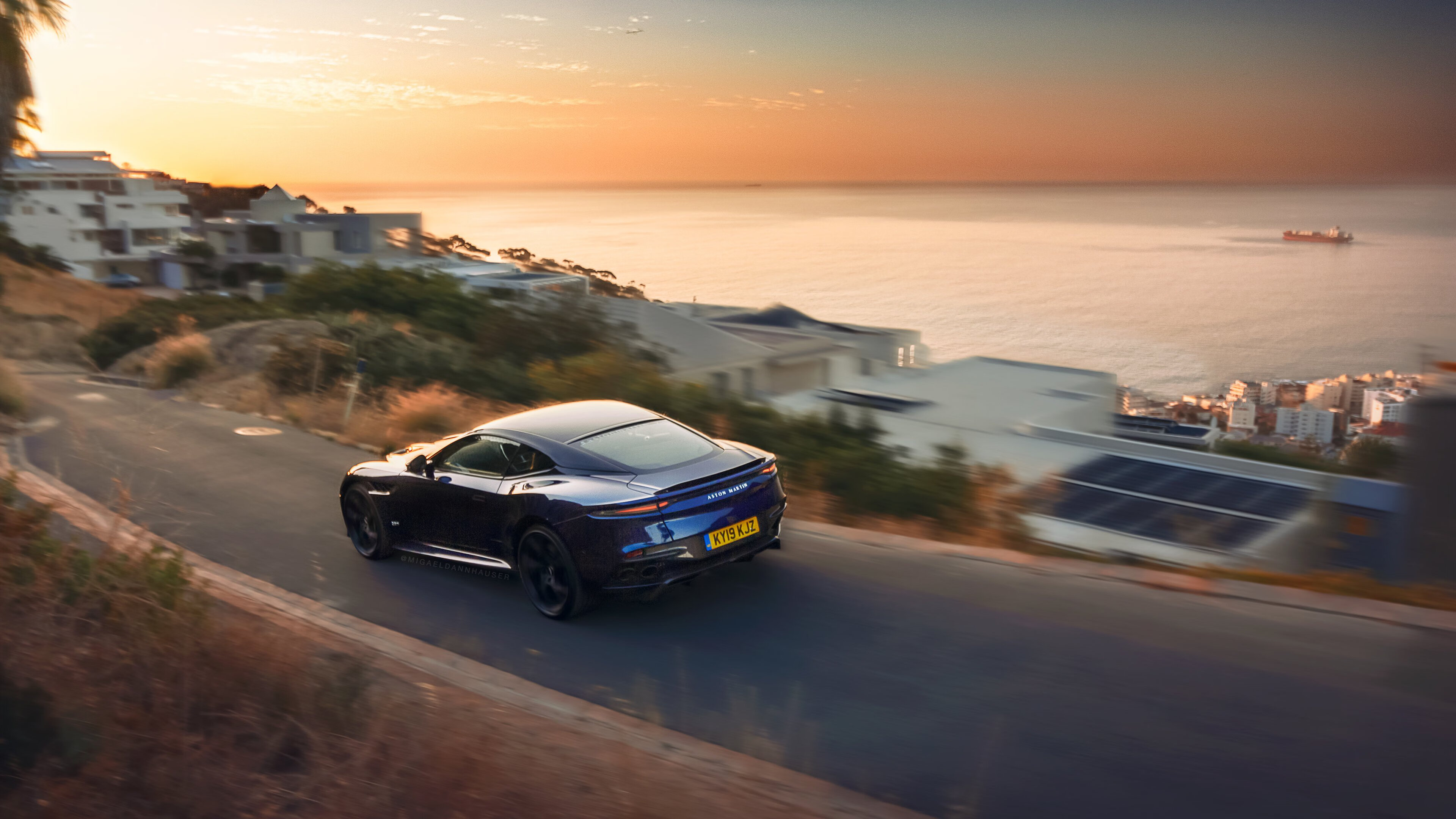 梦幻对决，米切尔的世纪抛投，广东队如何用东方智慧碾压湖人