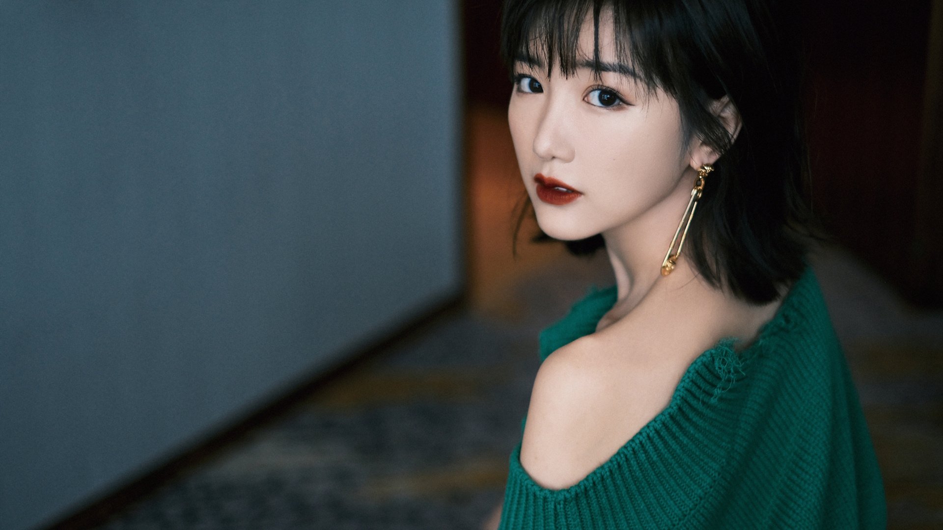 皮球的封锁与穿透，当足球成为国家软实力的双重面孔