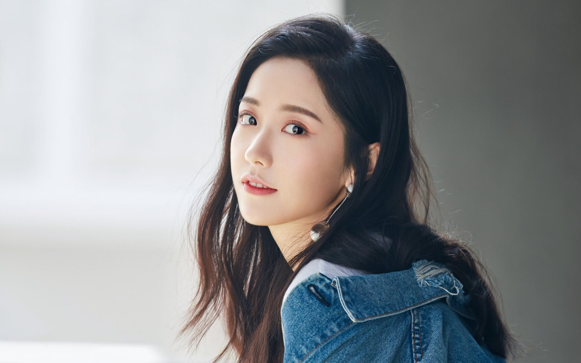 pg电子官网-没有掌声的战役，保罗让聚焦于自身的目光，成为刺穿对手的利刃