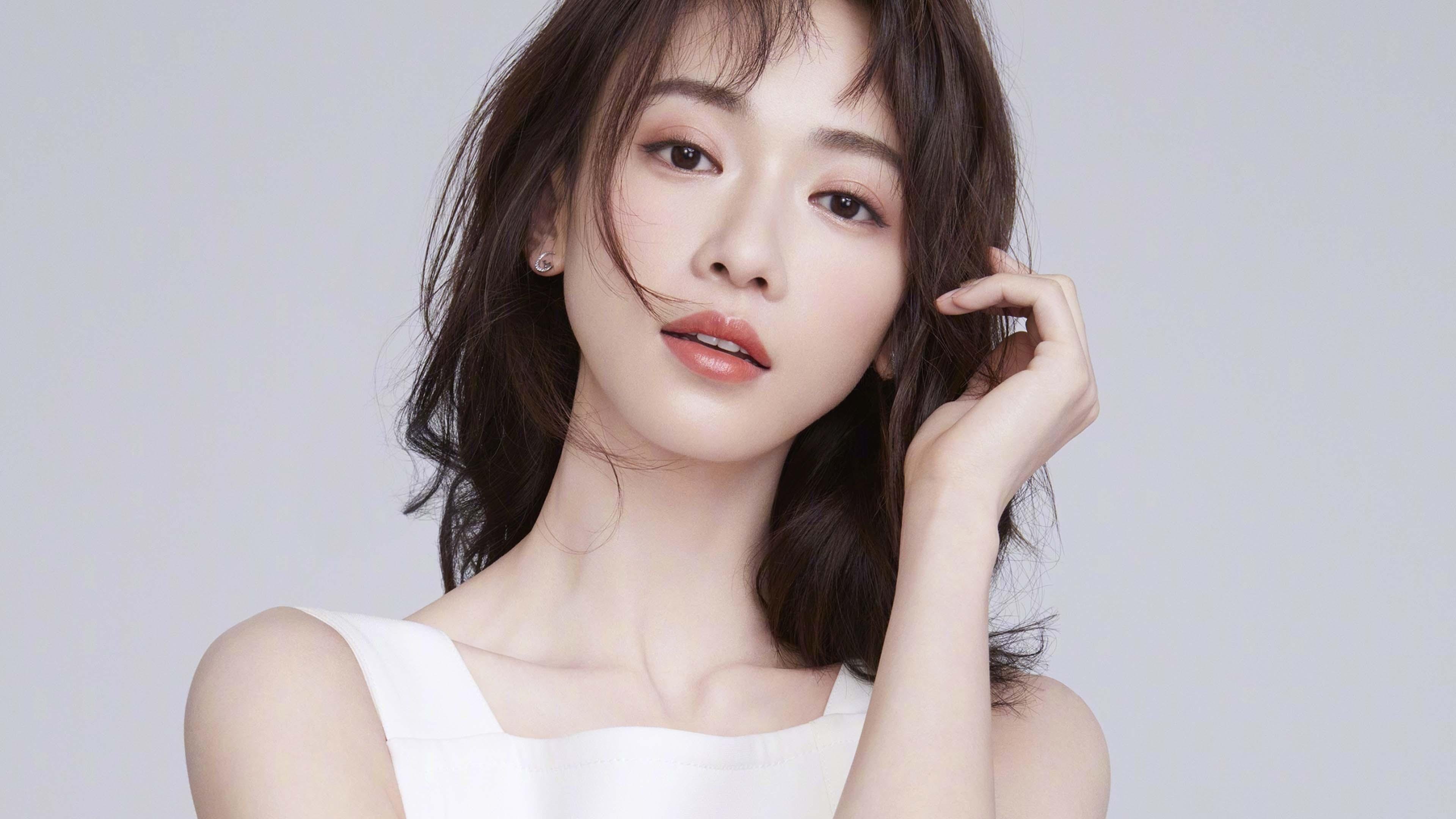 弗拉霍维奇爆发与阿根廷魔力,足球世界个体崛起与体系传承的交响